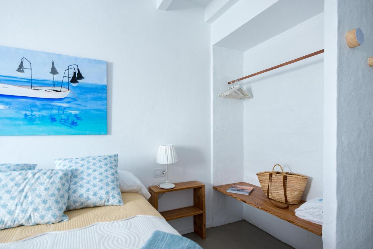 Hotel Anhel Ferreries Extérieur photo