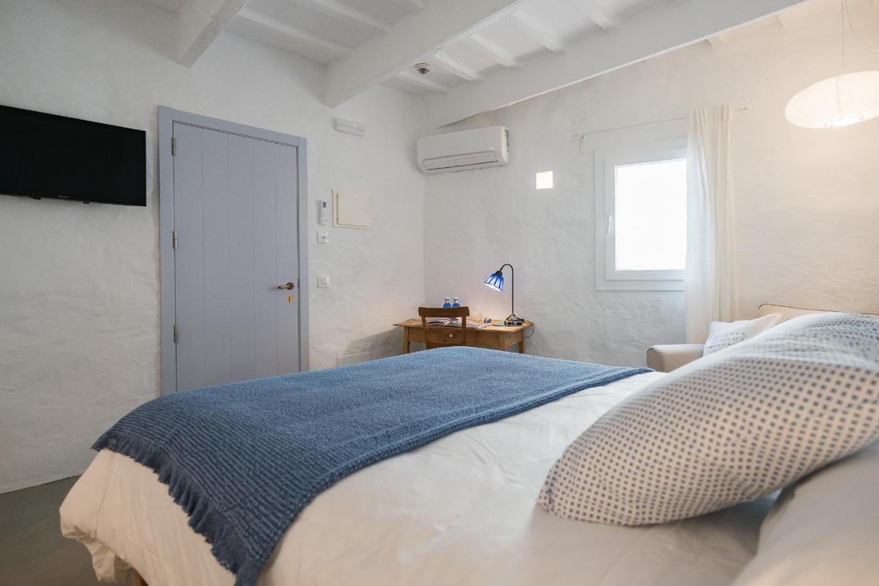 Hotel Anhel Ferreries Extérieur photo